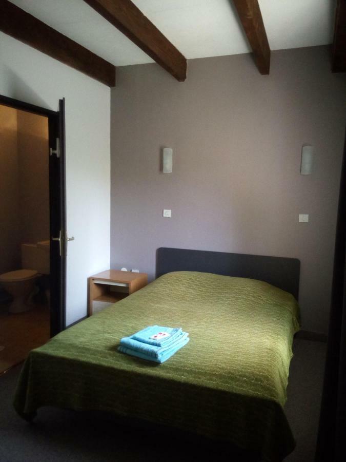 Mas Du Colombier Bed & Breakfast Saint-Andre-les-Alpes Exterior photo