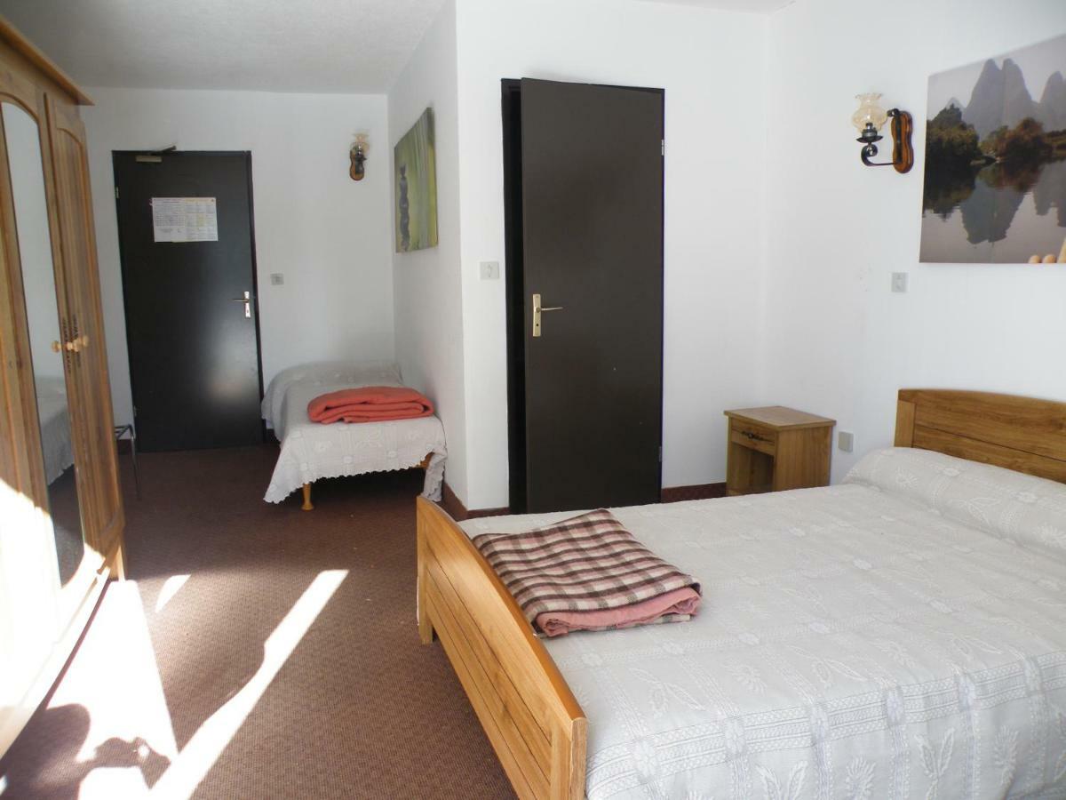 Mas Du Colombier Bed & Breakfast Saint-Andre-les-Alpes Exterior photo